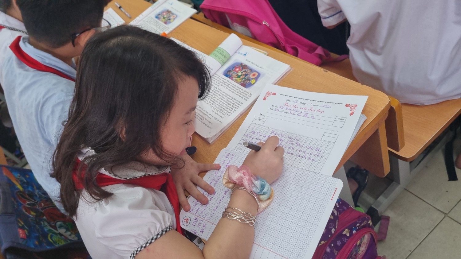 z2455022531372 125ce09b5c292f385bfe2ffe85f116b0