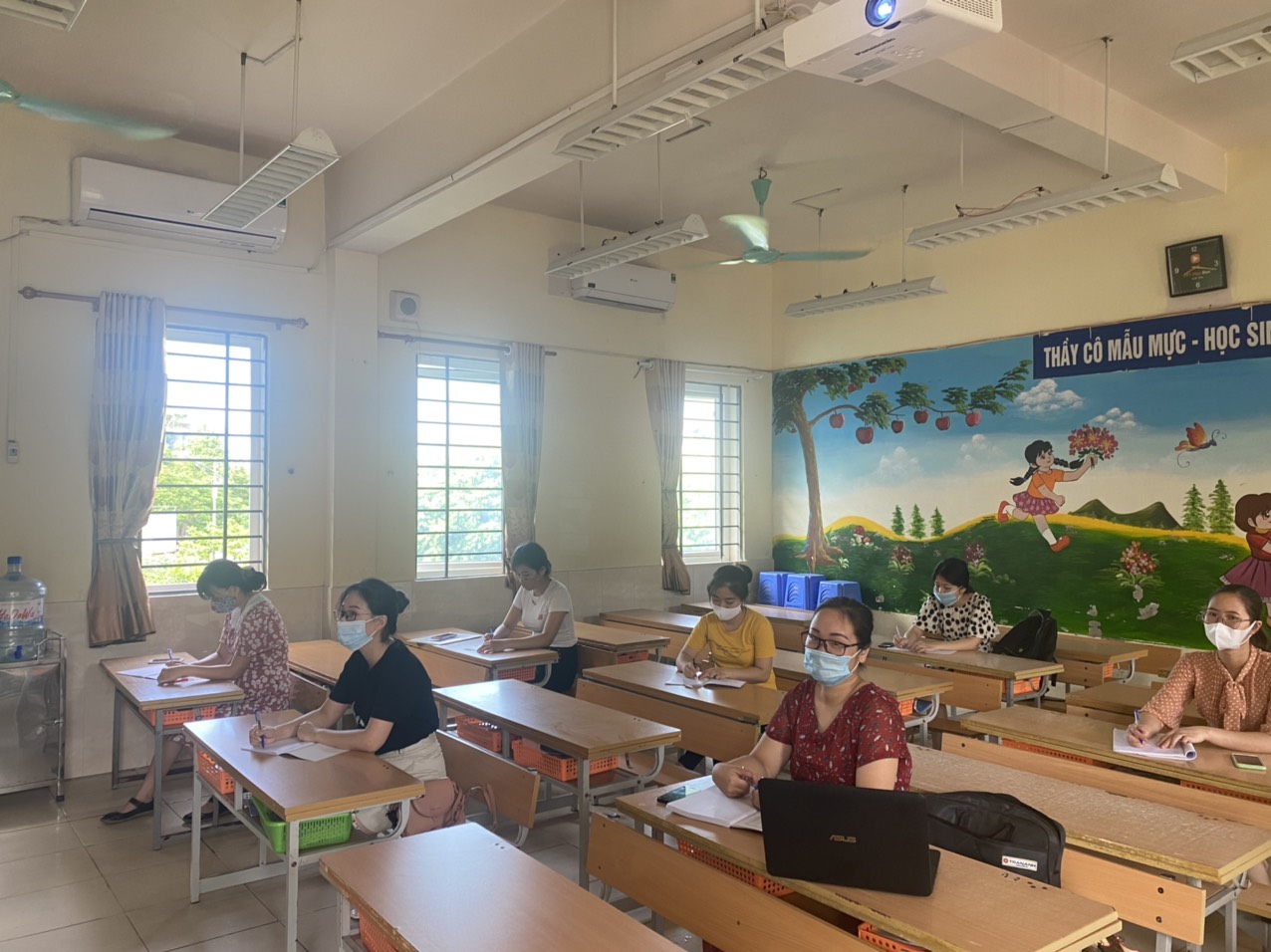 z2558632762203 a2b04e60e13e6a2a4d4d9d29129cf3a0