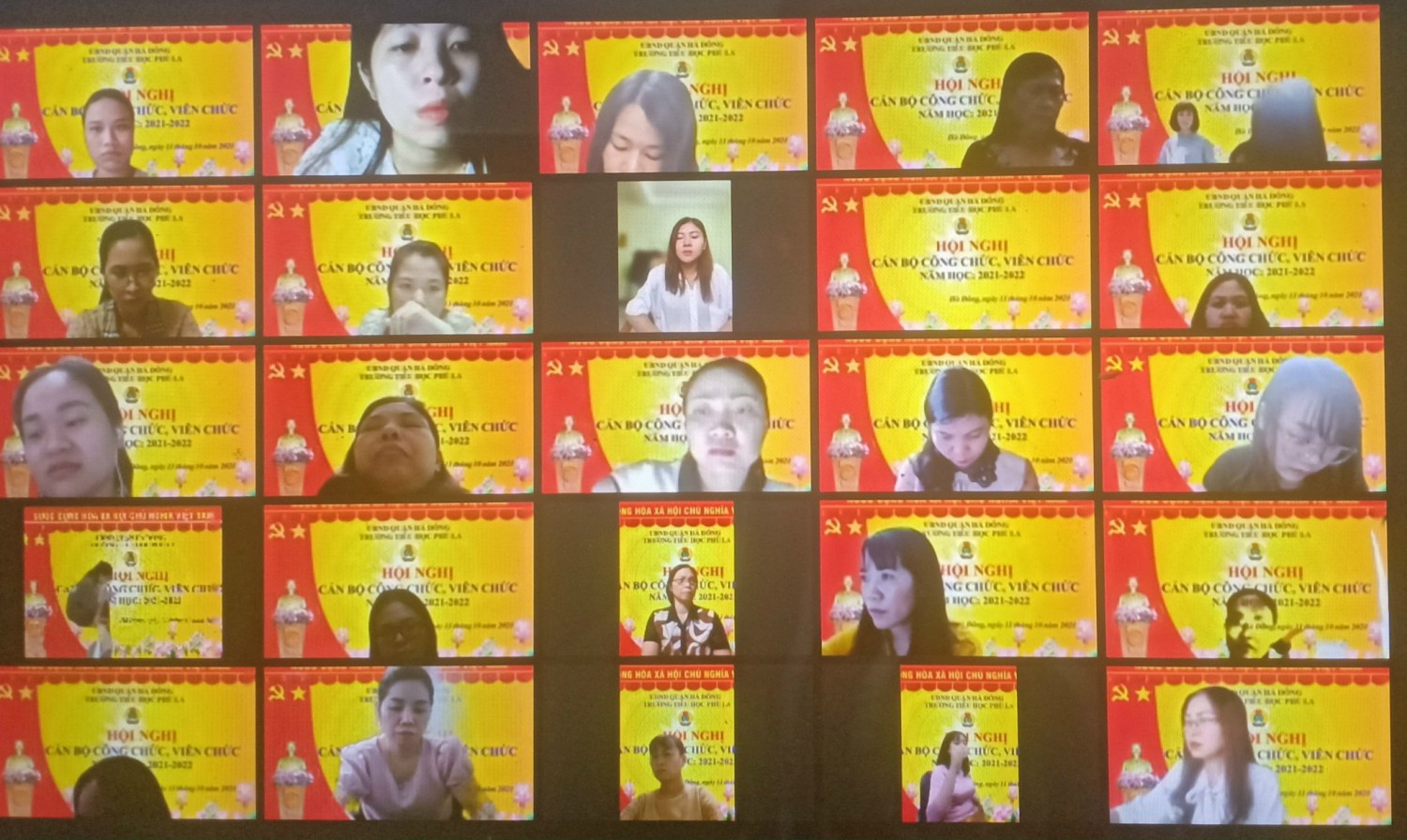 Hội nghị cán bộ công nhân viên chức của trường Tiểu học Phú La.