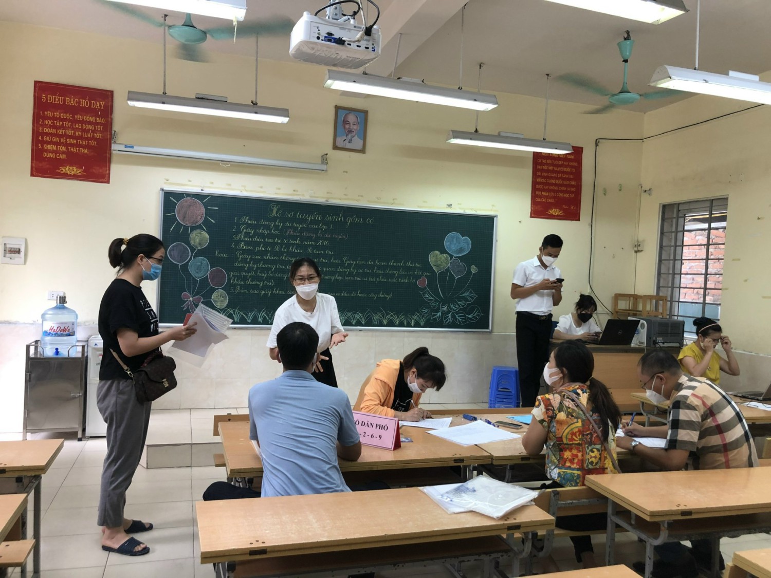 z3534360273279 a273029735fc4217686deb8cdc74c495